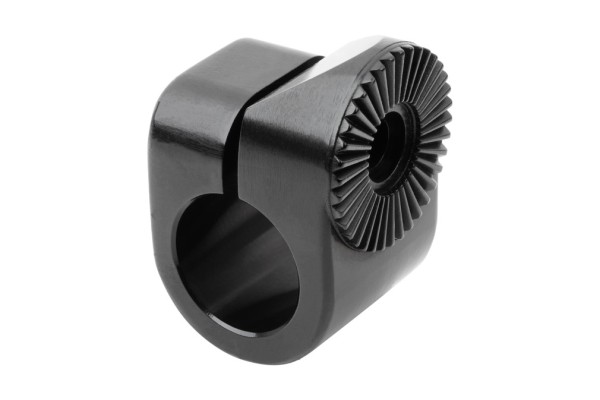 Rohrklemme mit Verzahnung